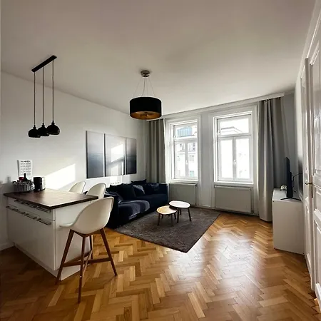 Luxury 3 Bedroom Apartment Near Schoenbrunn Palace Wenen Buitenkant foto